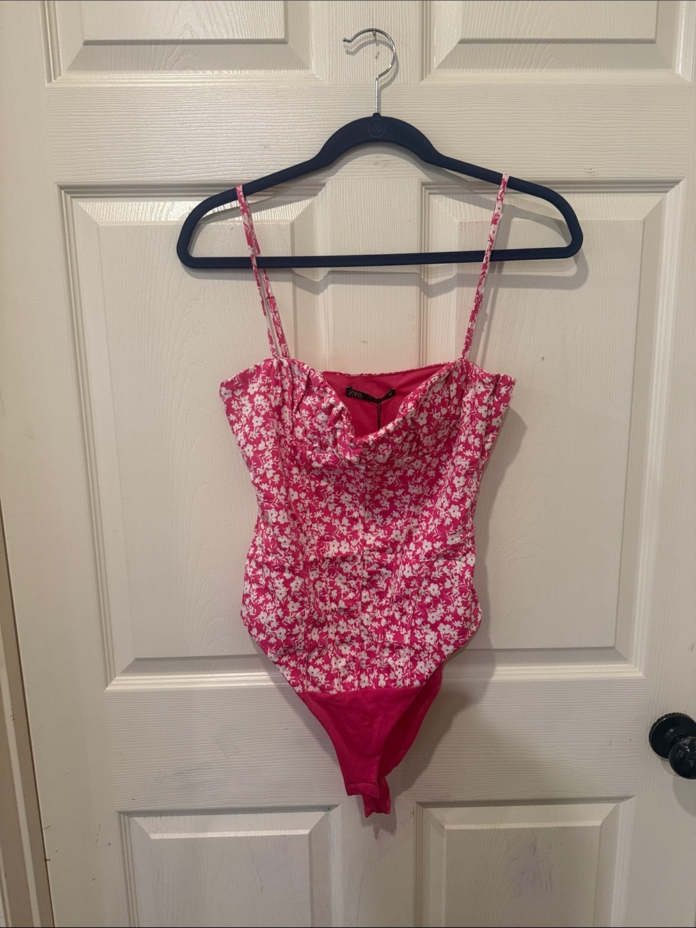 Zara NWT pink floral bustier bodysuit, medium - Picture 2 of 7